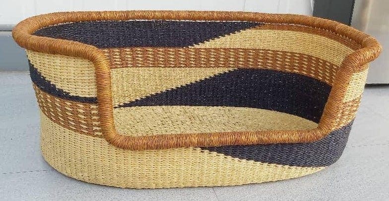 Mama Zuri Style Dog Basket handmade Cozy bed ,French bull dog baskets