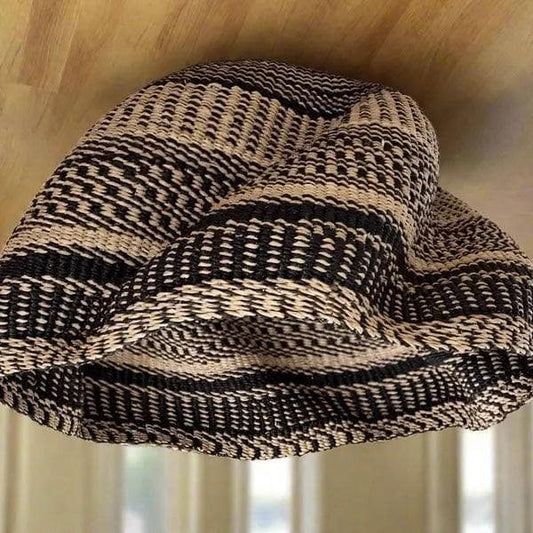 How AI is Impacting the World of Handmade Crafts: Embracing Technology While Preserving Tradition